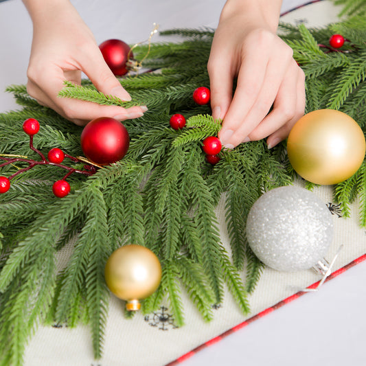 Nafresh 1/2pack 6ft/9ft Real Touch Norfolk Pine Garland, Realistic Faux Christmas Garland with Red Berries for Fireplace Table Stair Window Front Door Decor, 1Pack